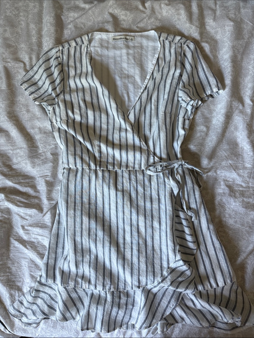 Abercrombie & Fitch White and Blue Striped Wrap Mini Dress with Tie
